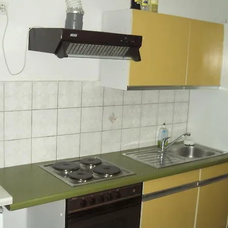 Apartament Dminic *